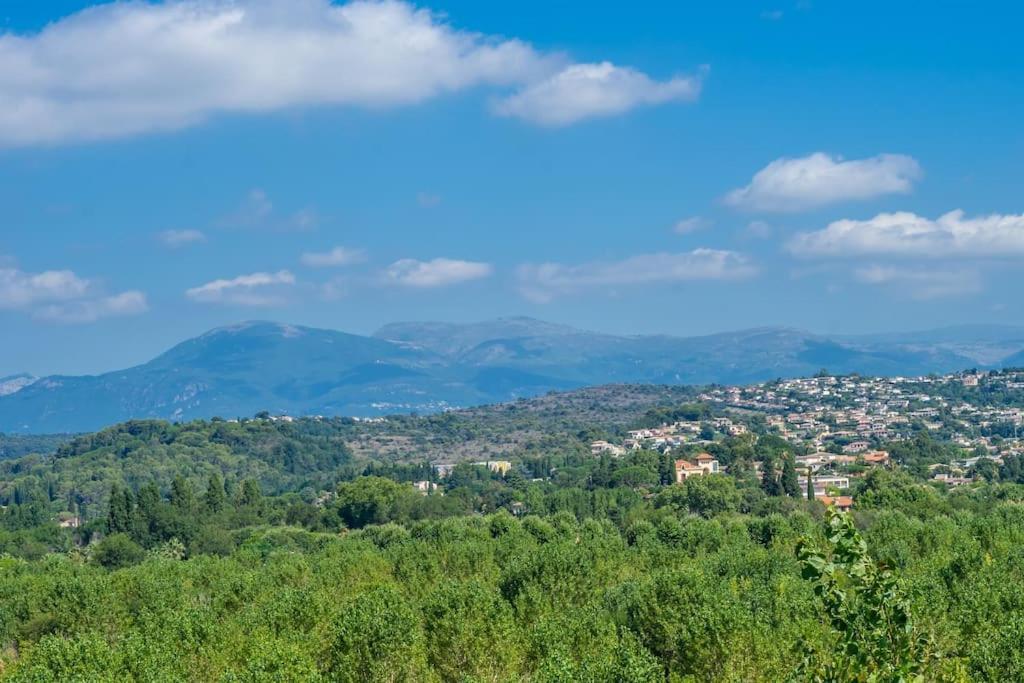 A7- 2 Bdr Sea & Mountain View - Ac, Parking, Pool & Terrace Daire Antibes Dış mekan fotoğraf