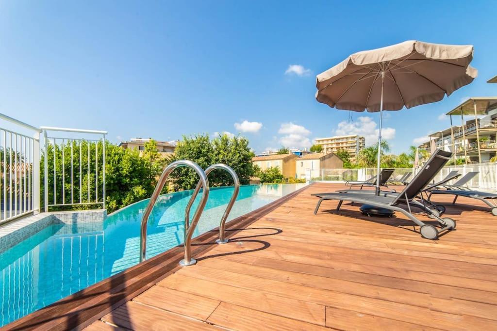 A7- 2 Bdr Sea & Mountain View - Ac, Parking, Pool & Terrace Daire Antibes Dış mekan fotoğraf